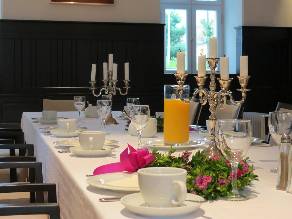 Hotel Kloster-Gasthof Speinshart 에센바흐 인 데르 오베르팔츠 외부 사진